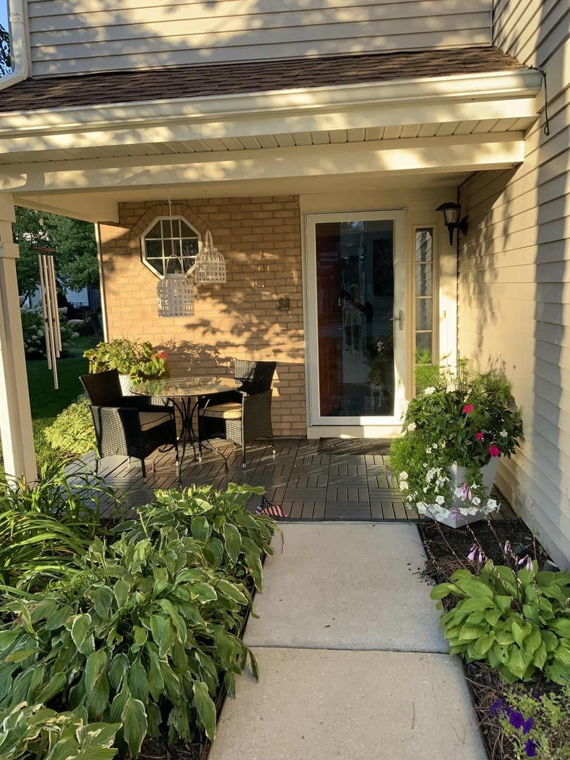 171 Sierra Pass, Schaumburg, IL 60194