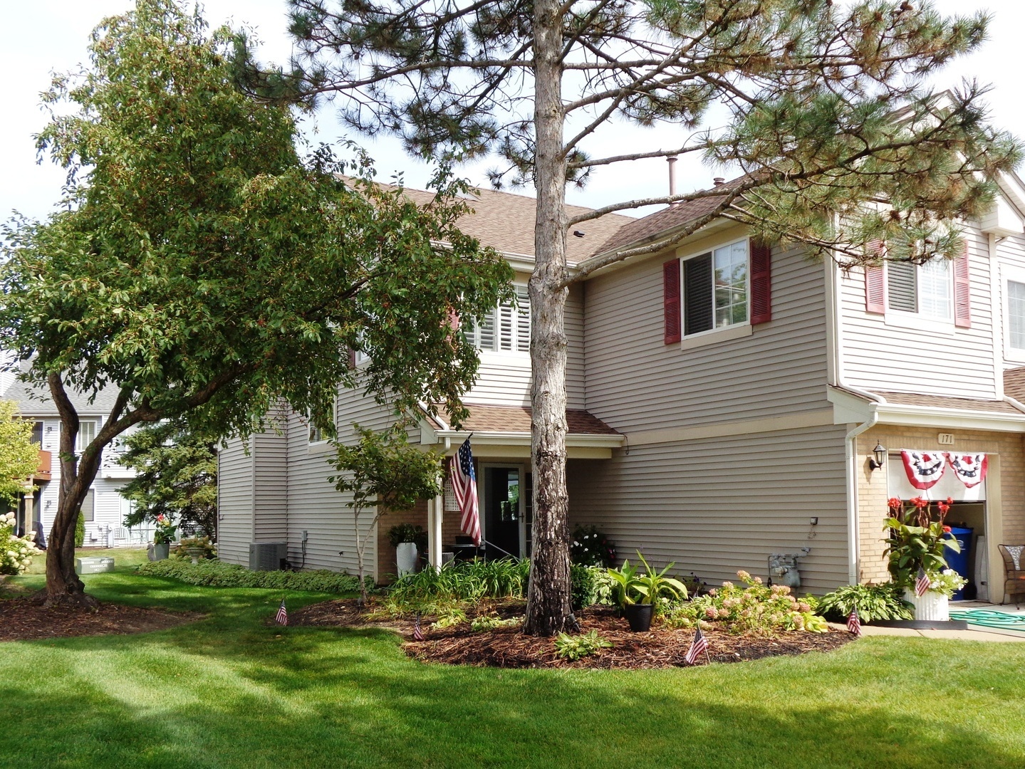 171 Sierra Pass, Schaumburg, IL 60194