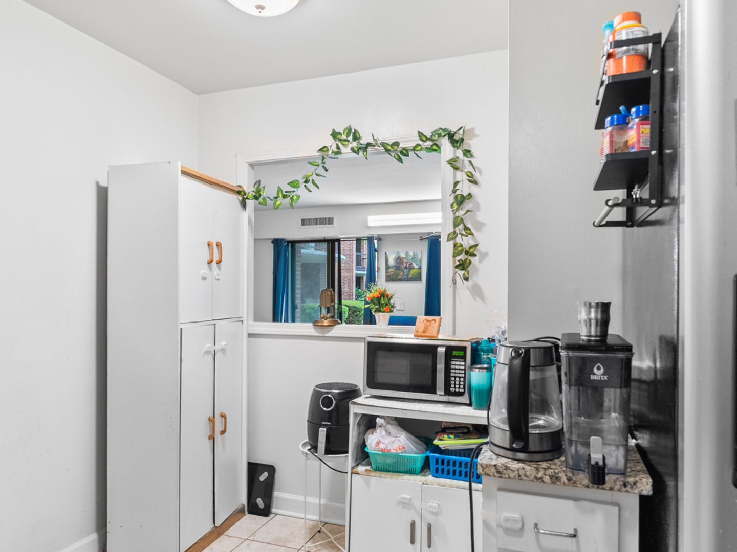 1405 E Central Road #110B, Arlington Heights, IL 60005