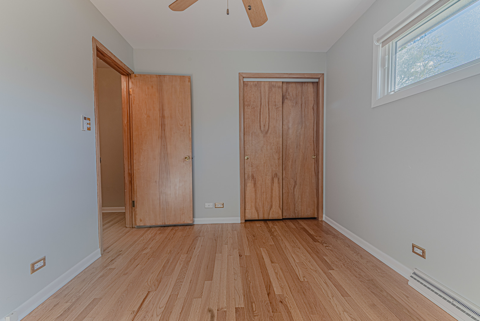 818 S Villa Avenue, Villa Park, IL 60181