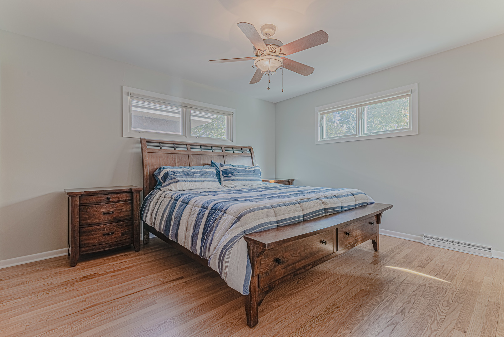 818 S Villa Avenue, Villa Park, IL 60181