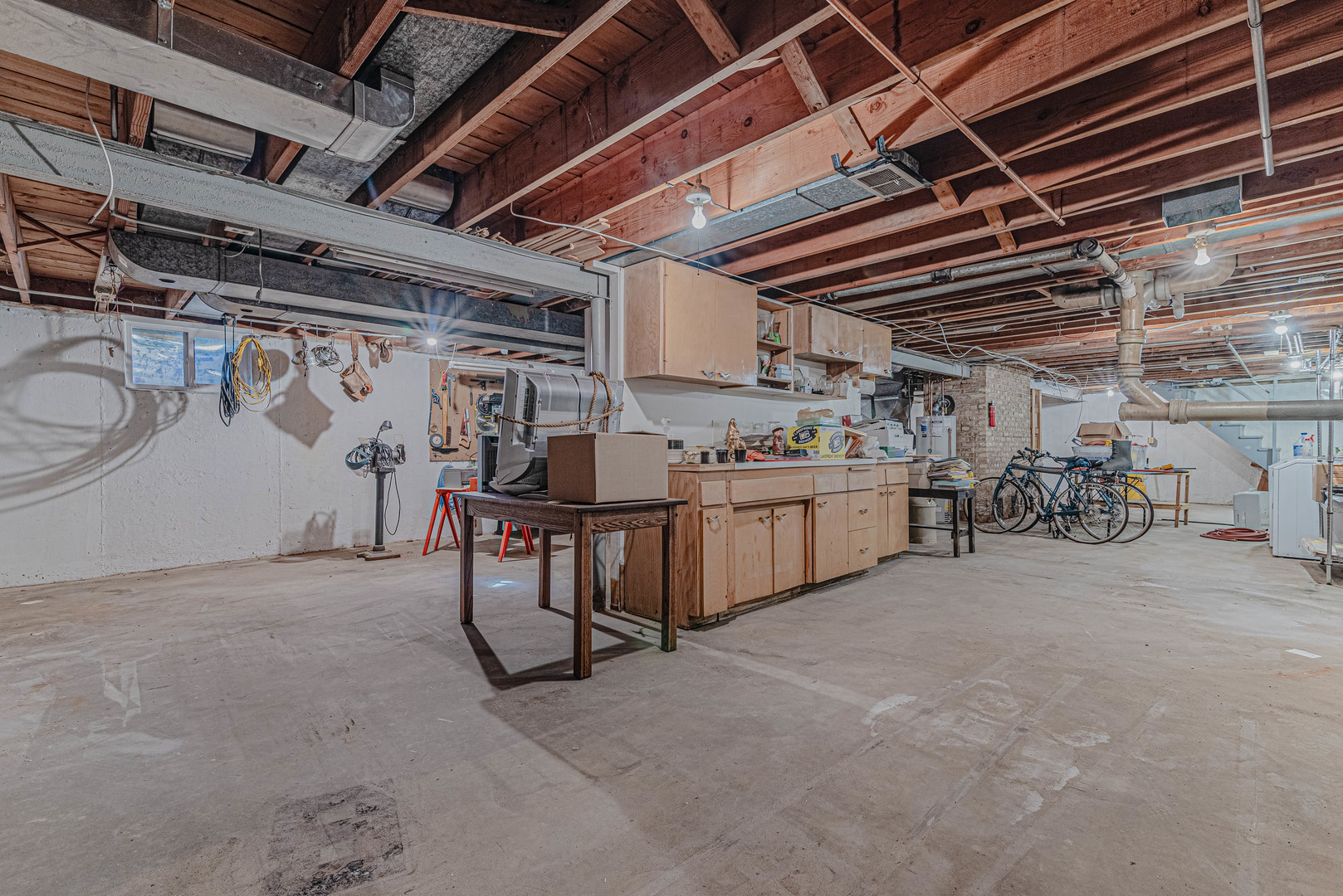 818 S Villa Avenue, Villa Park, IL 60181