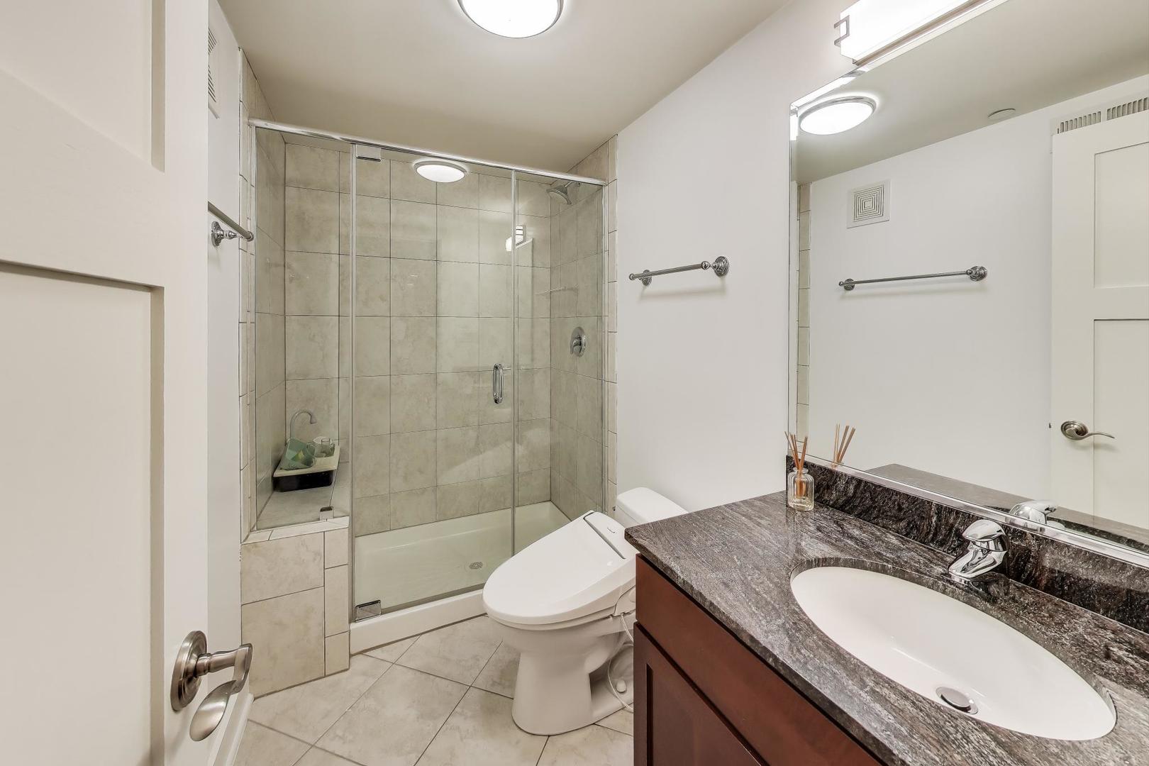 1044 N Knight Avenue, Park Ridge, IL 60068