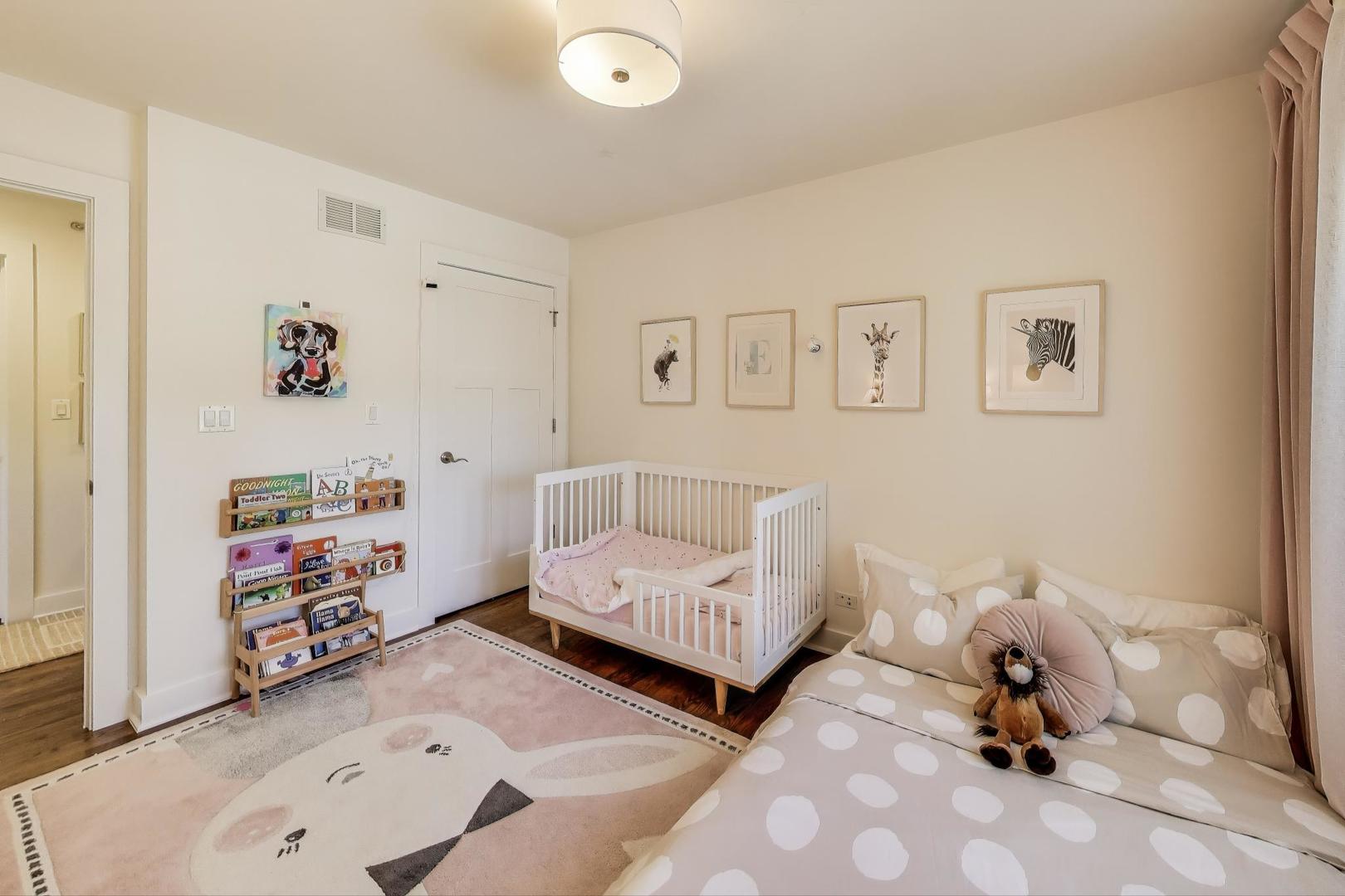 1044 N Knight Avenue, Park Ridge, IL 60068