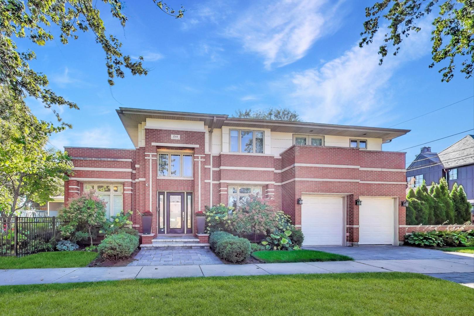 1044 N Knight Avenue, Park Ridge, IL 60068