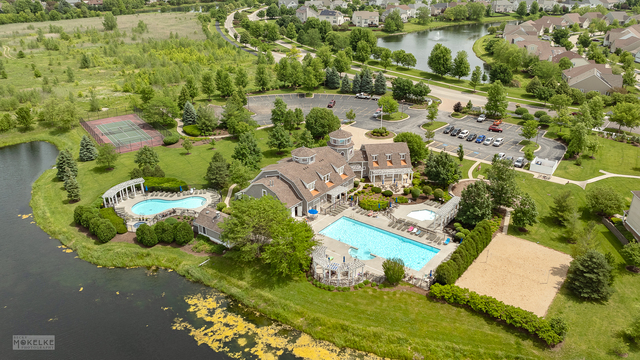 403 Wilton Court, Oswego, IL 60543