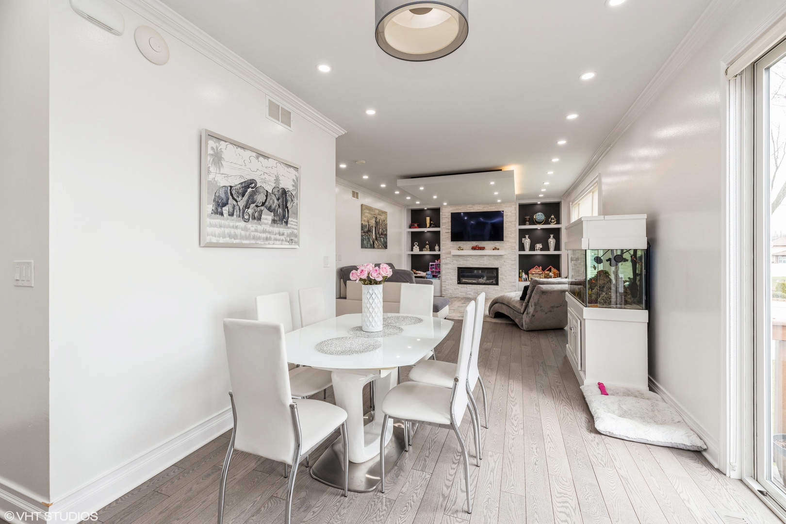 7517 Main Street, Darien, IL 60561