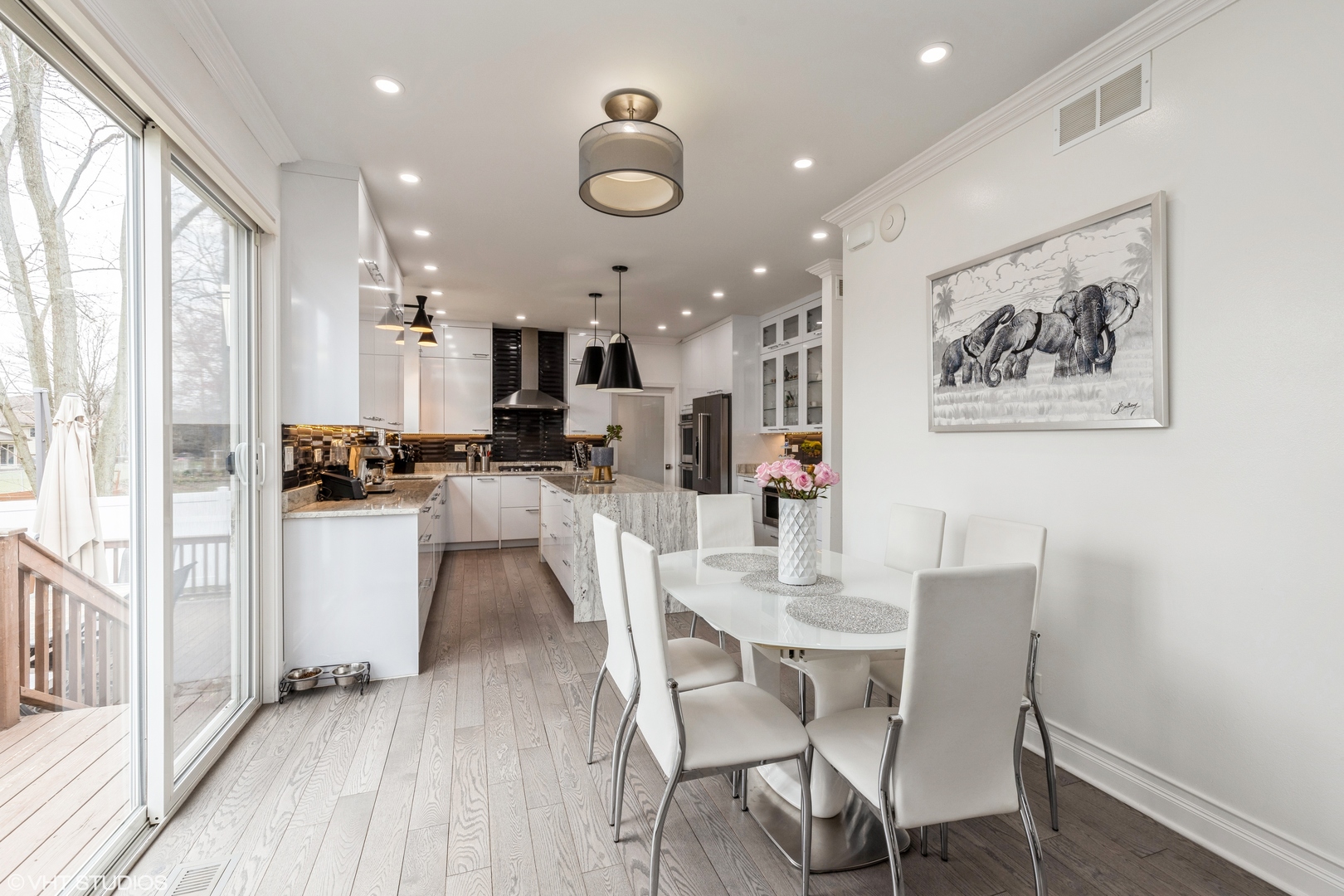 7517 Main Street, Darien, IL 60561