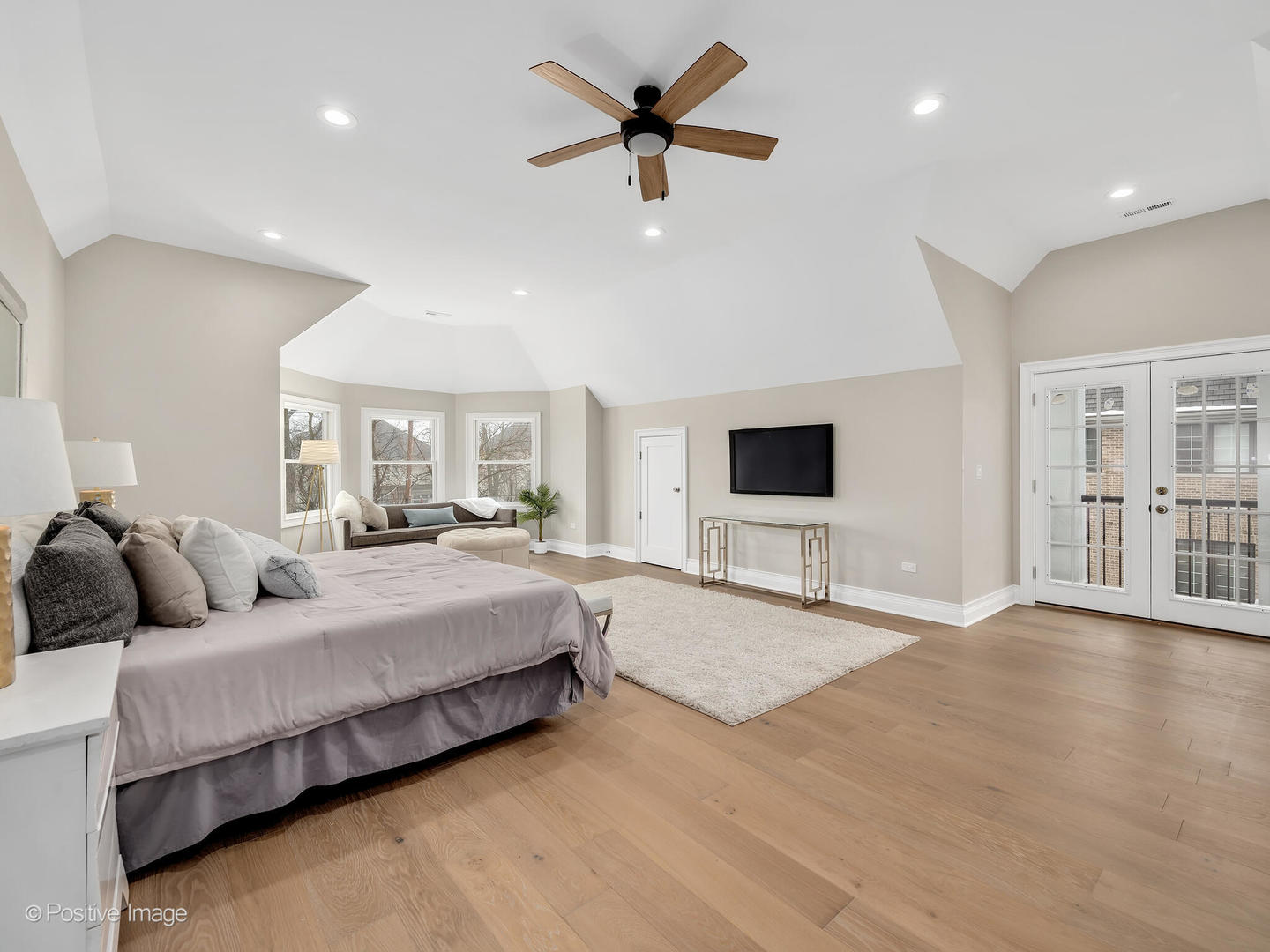 608 W 55th Street, Hinsdale, IL 60521