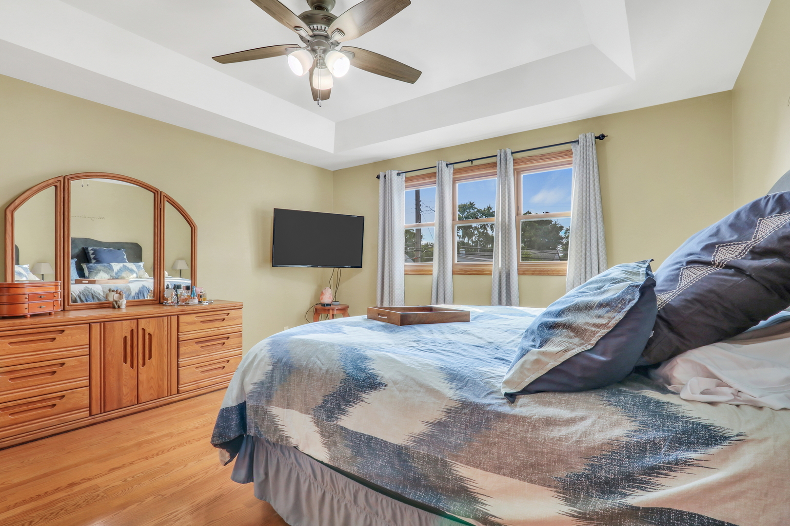 8528 Lorel Avenue, Burbank, IL 60459