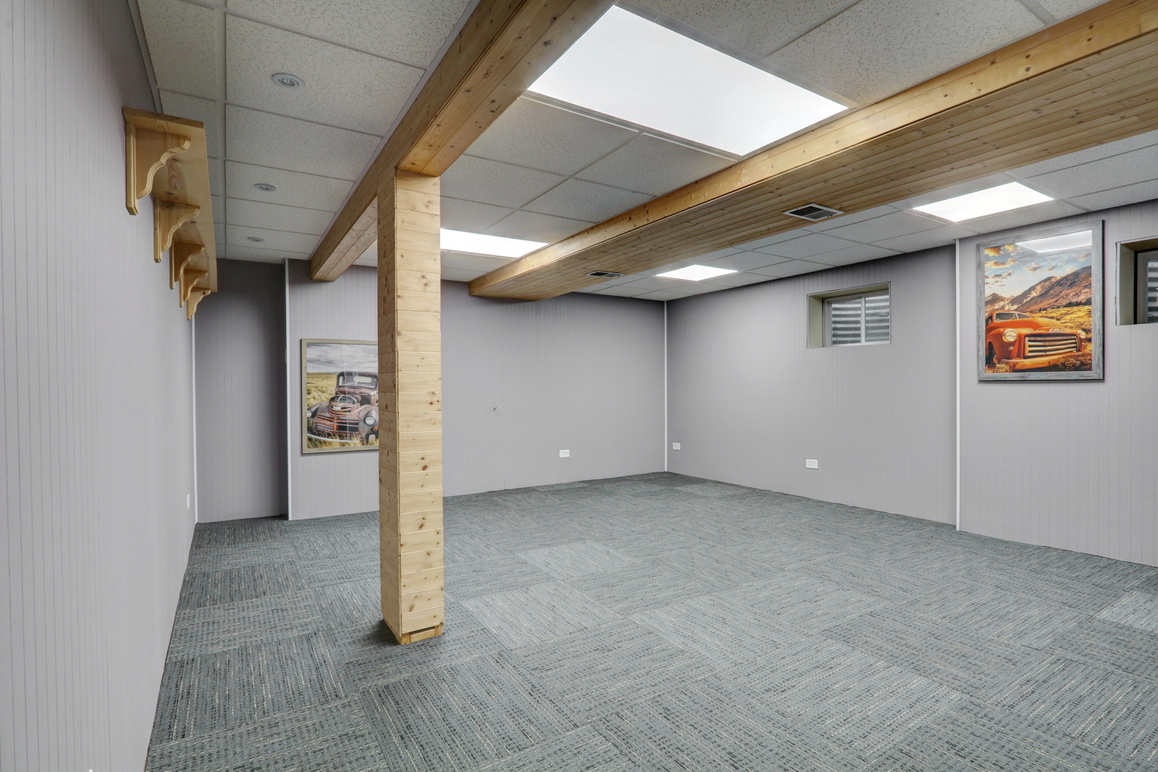 8528 Lorel Avenue, Burbank, IL 60459