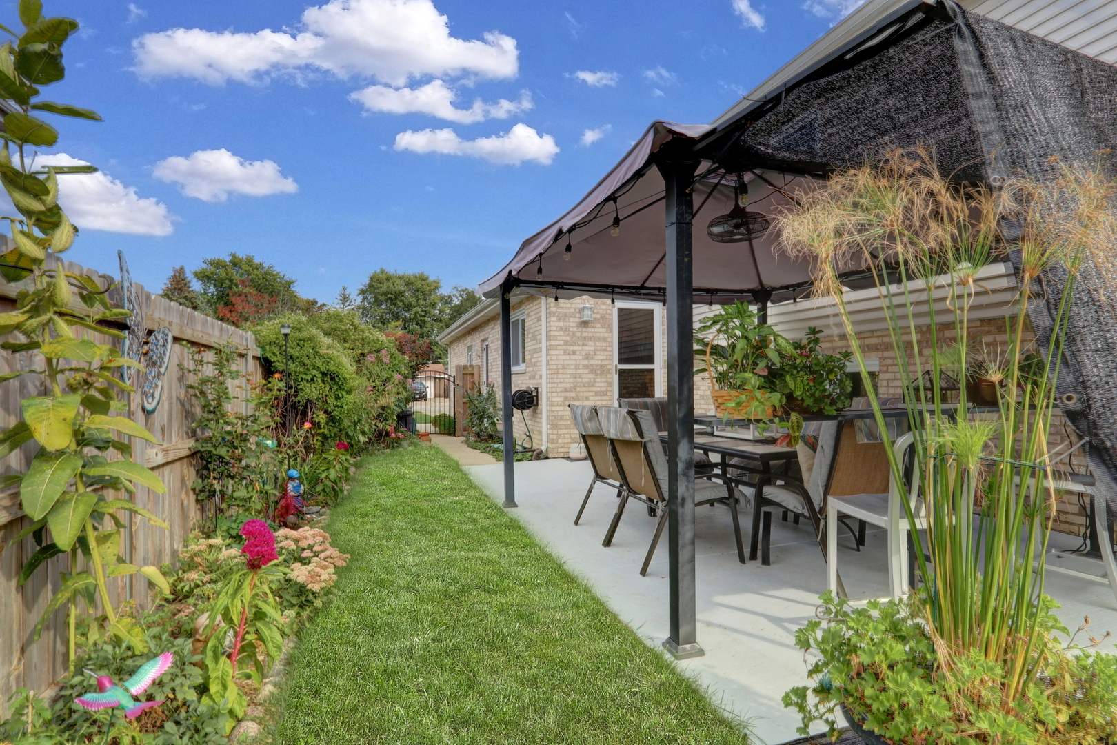 8528 Lorel Avenue, Burbank, IL 60459