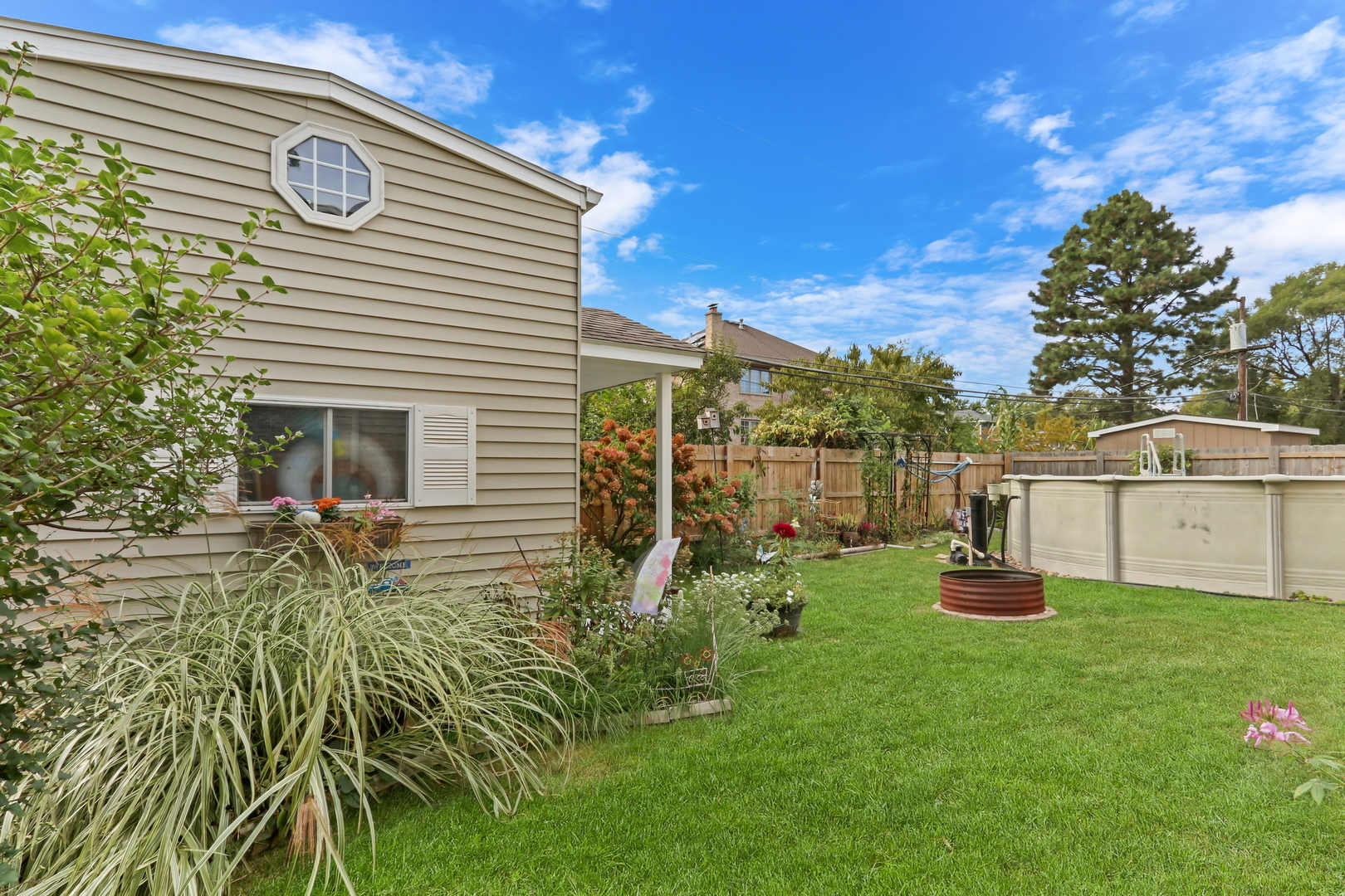 8528 Lorel Avenue, Burbank, IL 60459