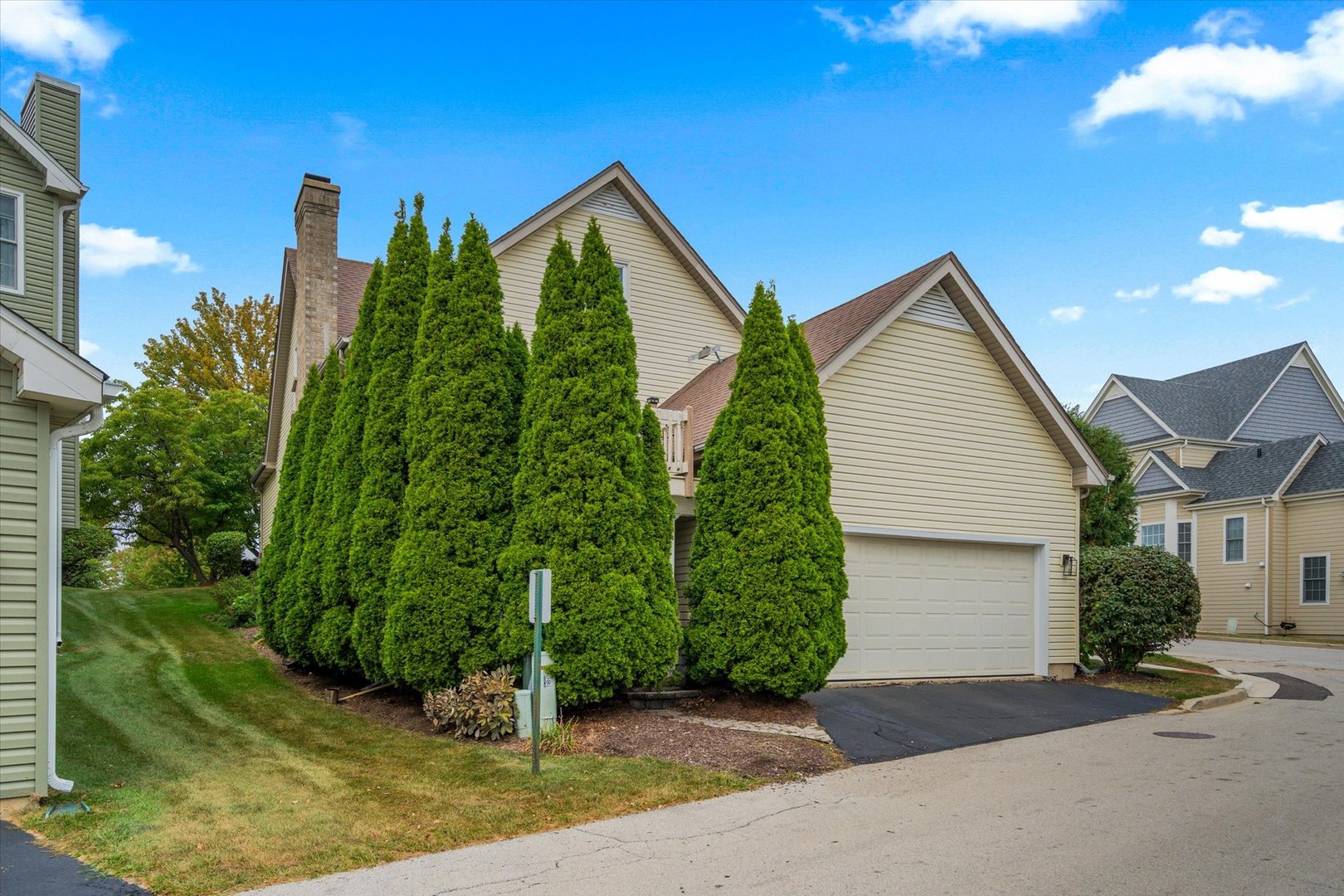 0N553 Armstrong Lane, Geneva, IL 60134