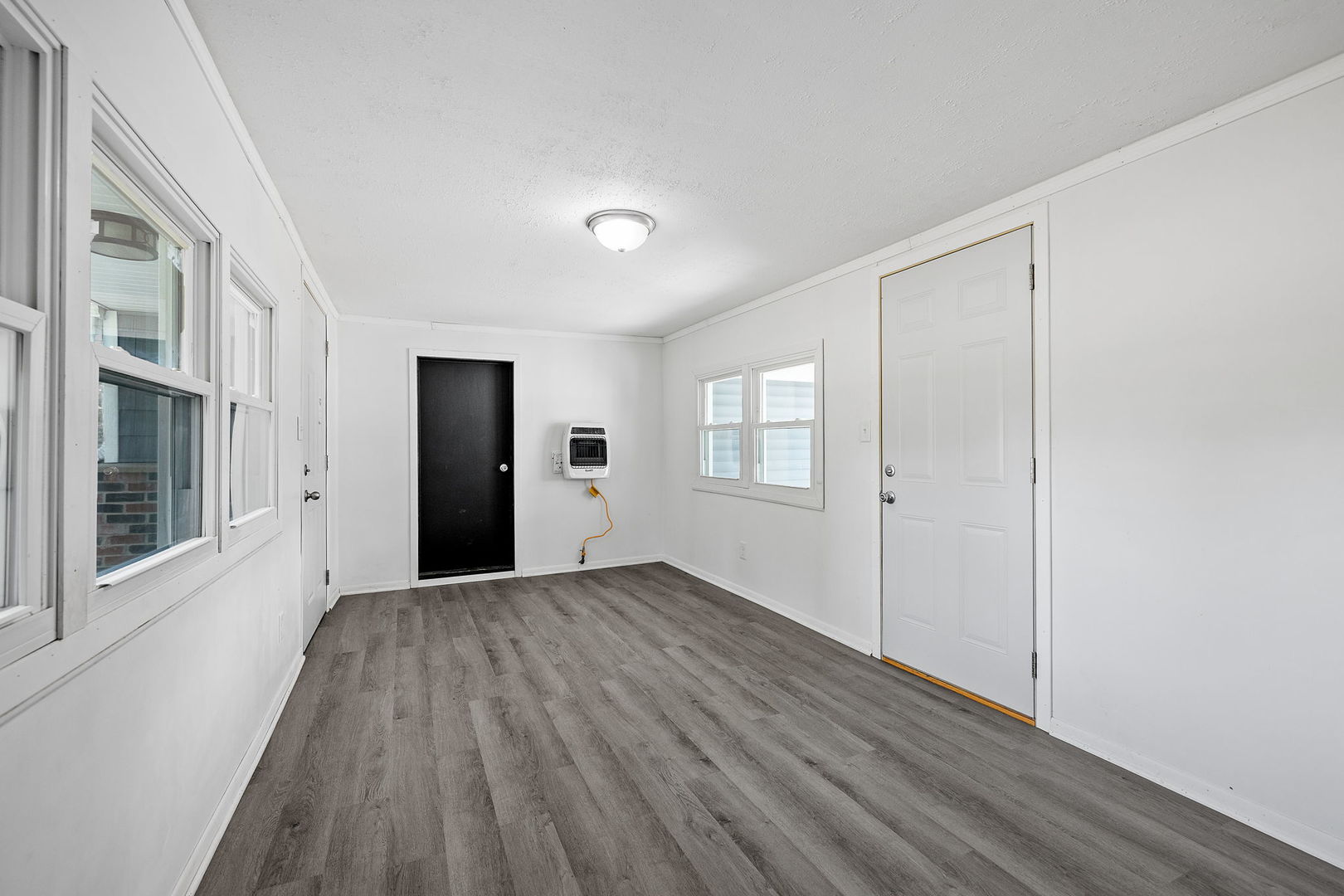 21741 W Grand Avenue, Wilmington, IL 60481