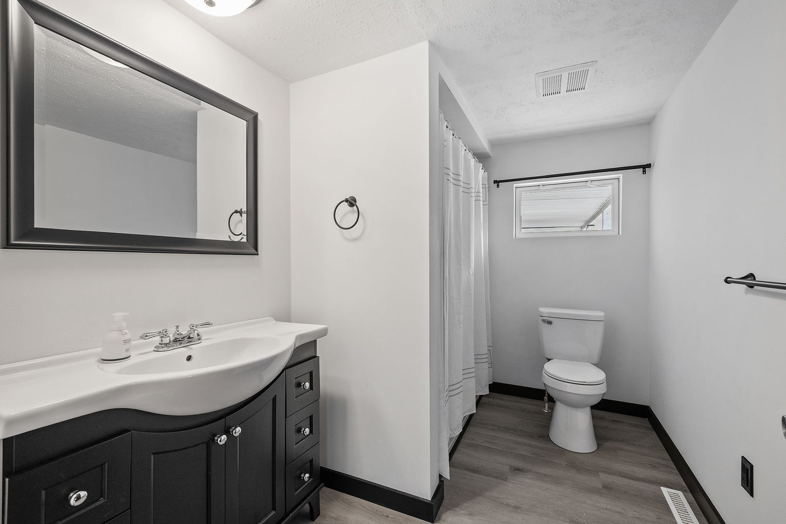 21741 W Grand Avenue, Wilmington, IL 60481