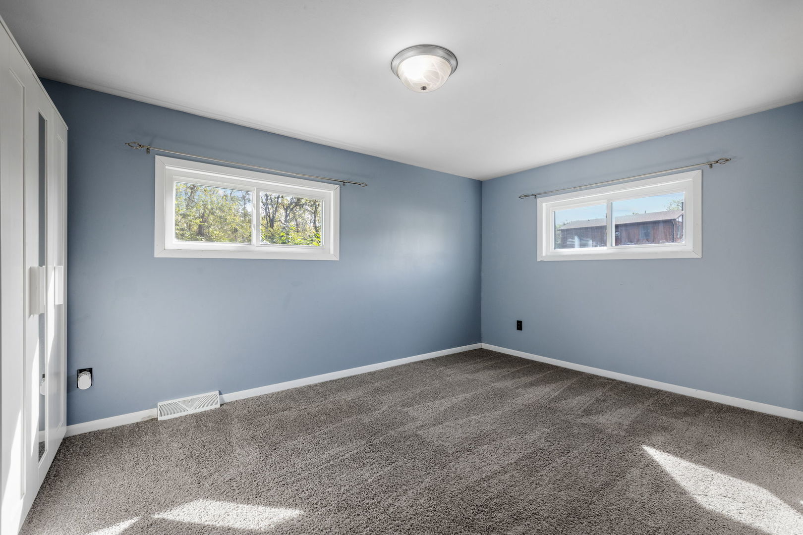 21741 W Grand Avenue, Wilmington, IL 60481