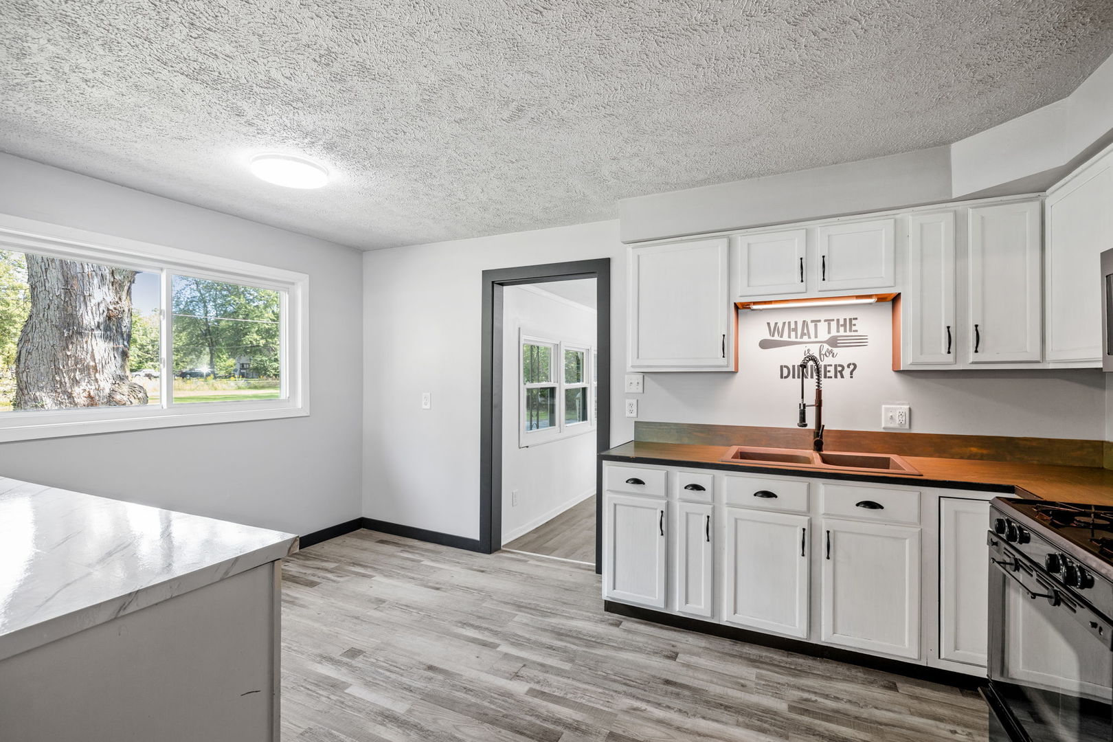 21741 W Grand Avenue, Wilmington, IL 60481