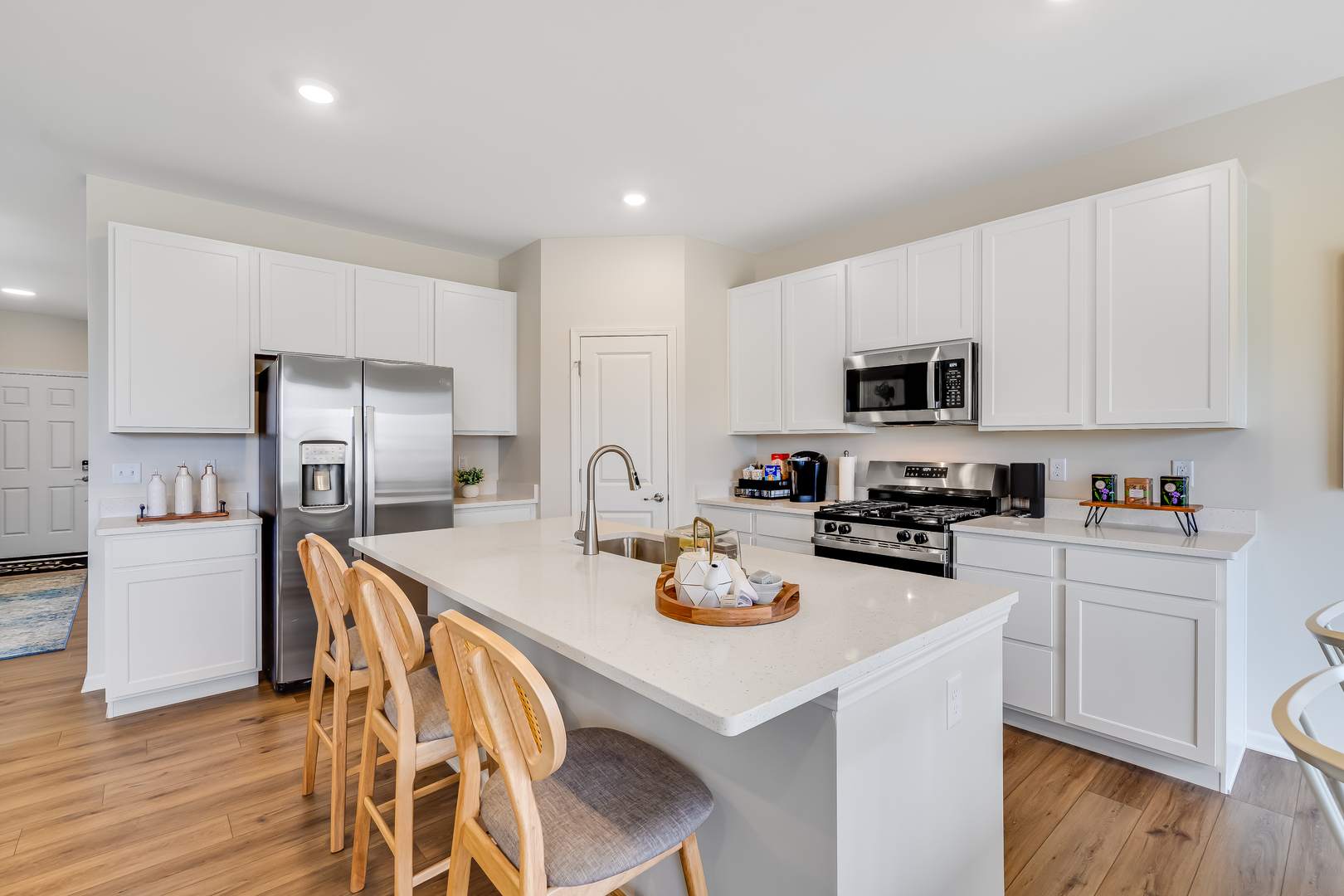 3845 Riverwoods Drive, Woodstock, IL 60098