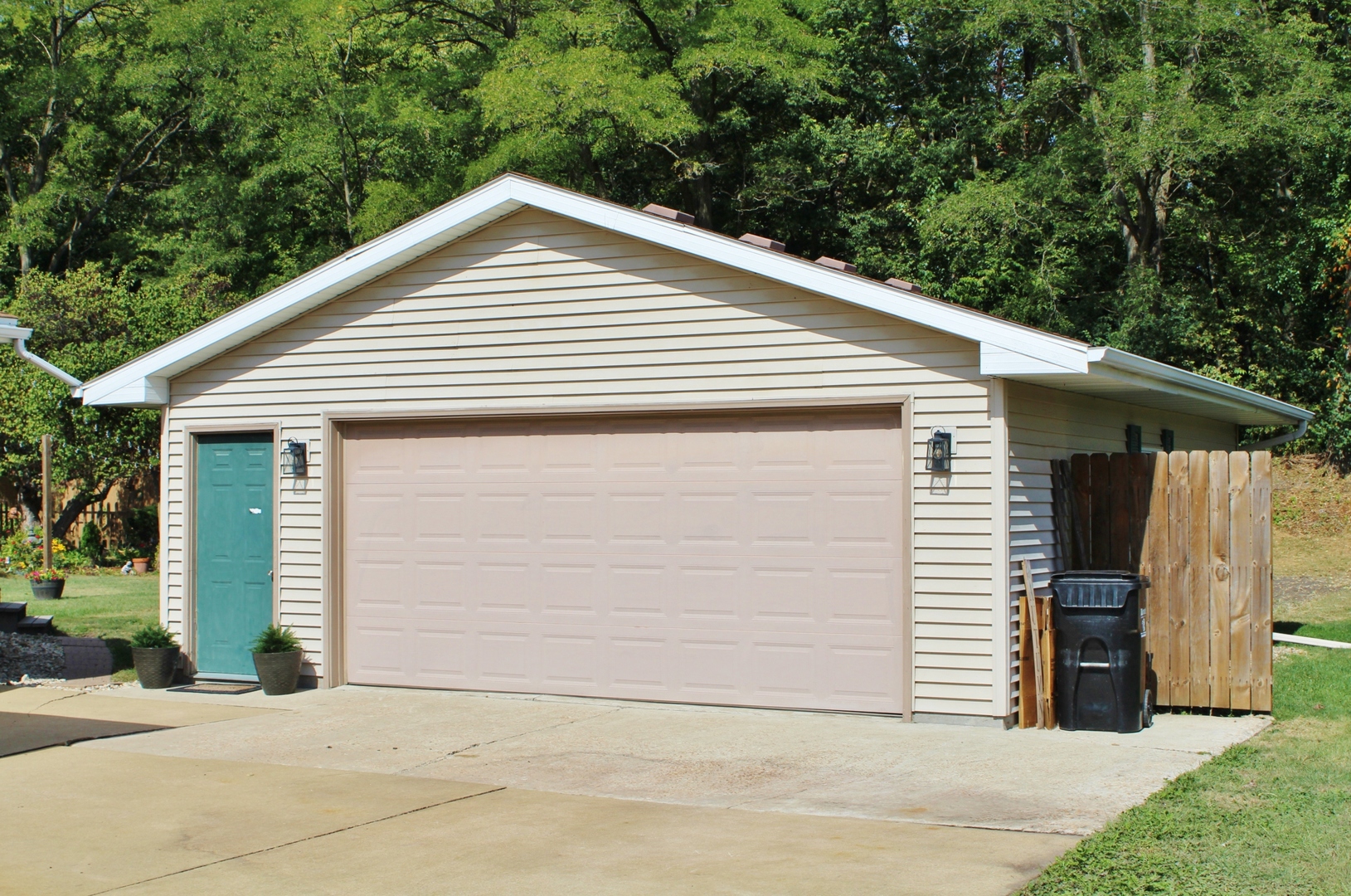 1226 Retz Drive, Ottawa, IL 61350