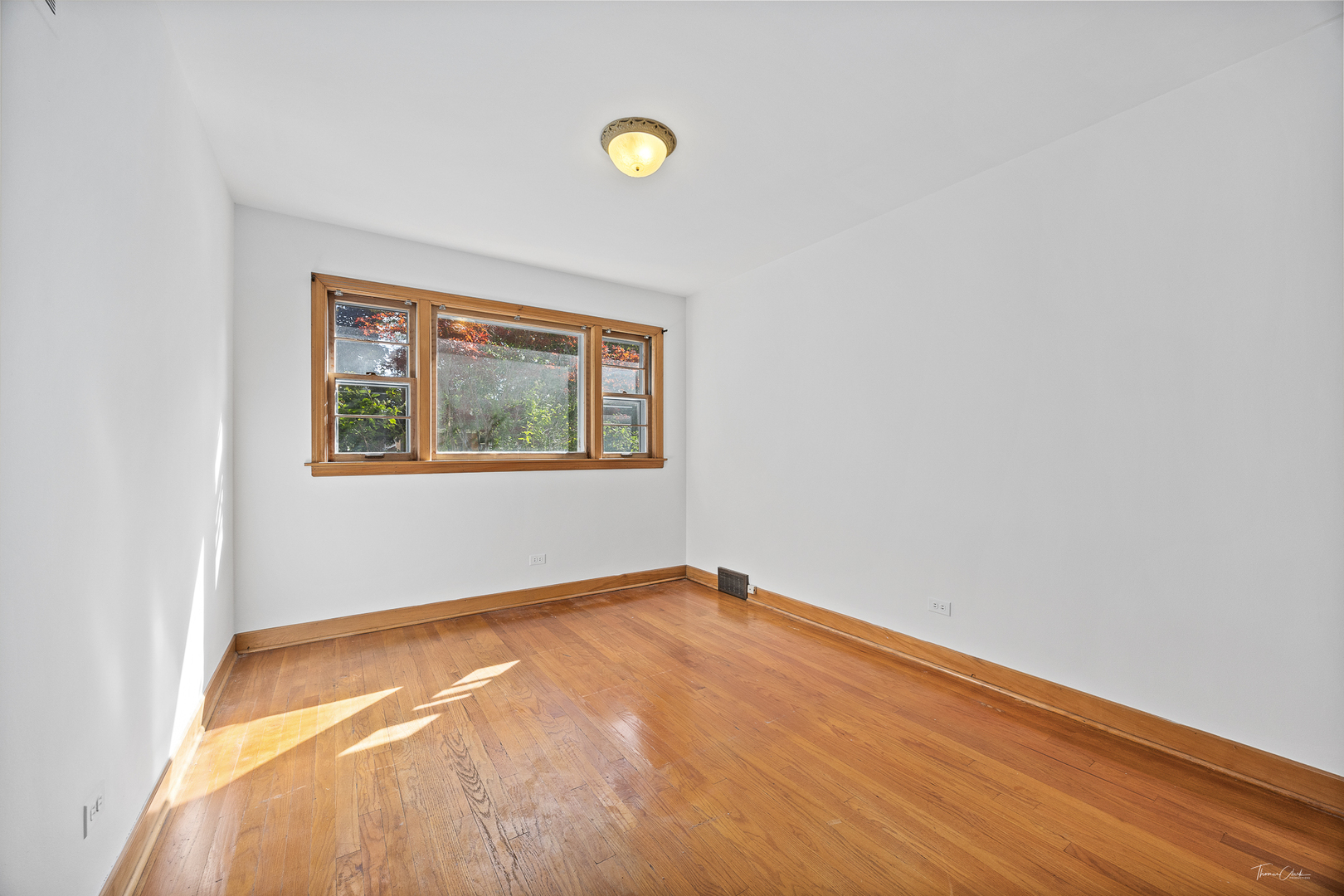 5334 N Melvina Avenue, Chicago, IL 60630