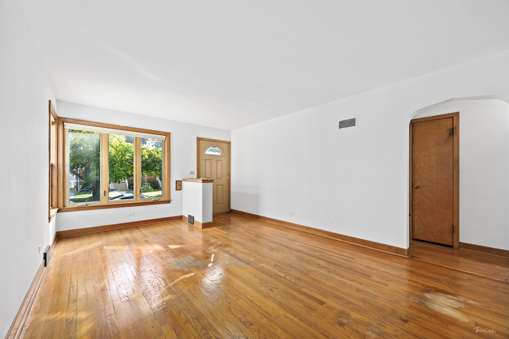 5334 N Melvina Avenue, Chicago, IL 60630