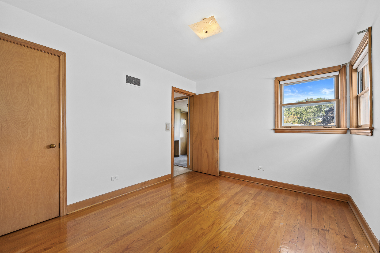 5334 N Melvina Avenue, Chicago, IL 60630