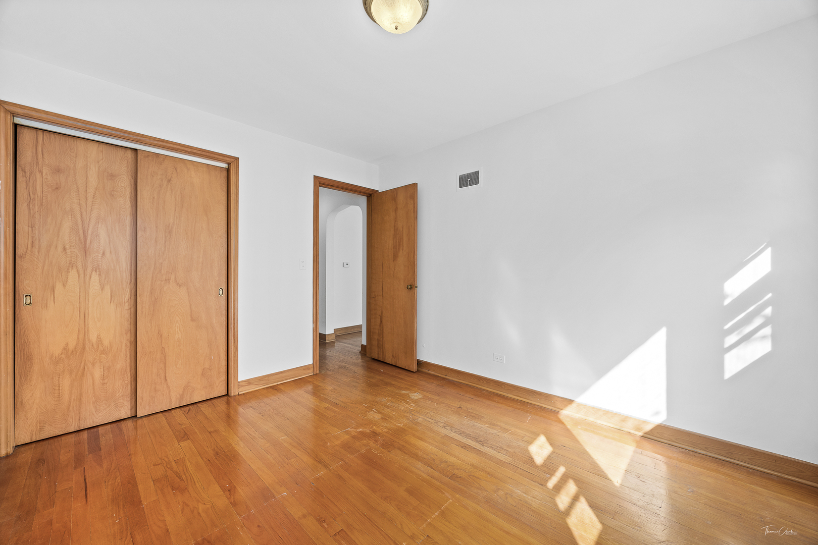 5334 N Melvina Avenue, Chicago, IL 60630