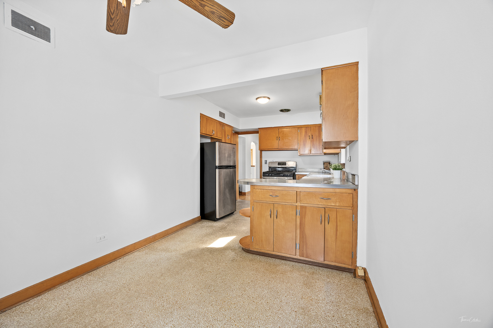 5334 N Melvina Avenue, Chicago, IL 60630