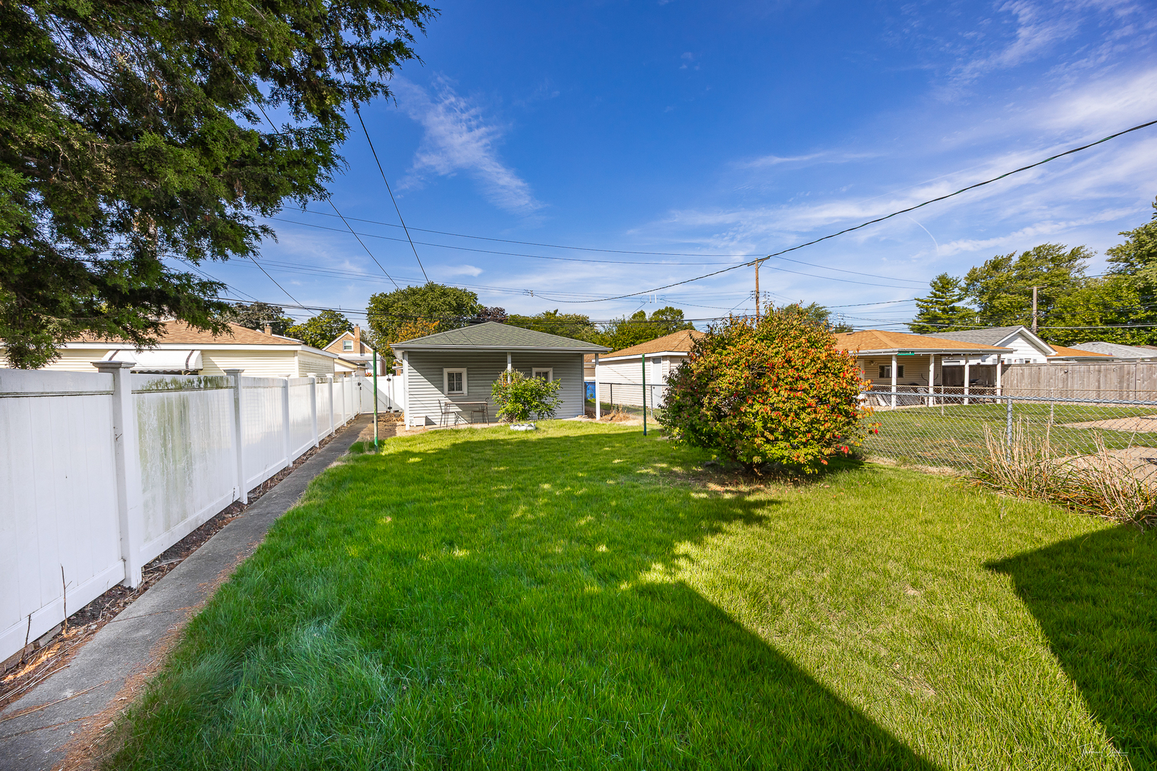 5334 N Melvina Avenue, Chicago, IL 60630