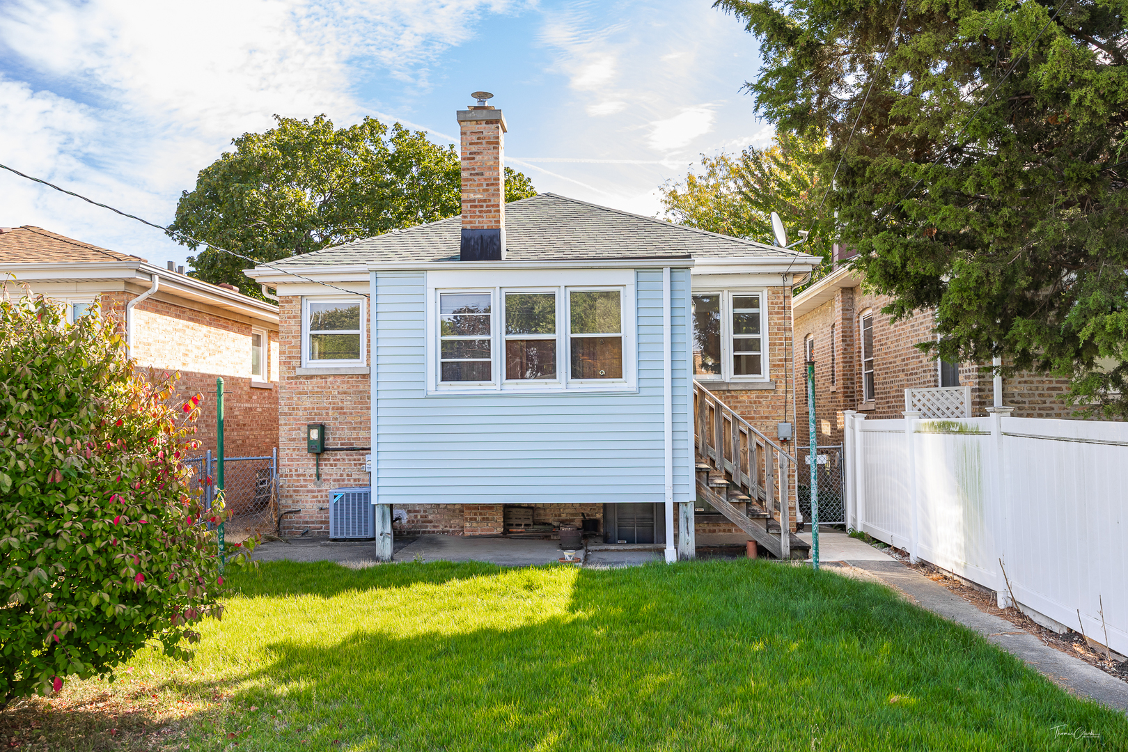 5334 N Melvina Avenue, Chicago, IL 60630