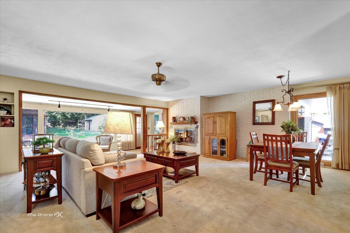 1s526 S Taylor Road, Glen Ellyn, IL 60134