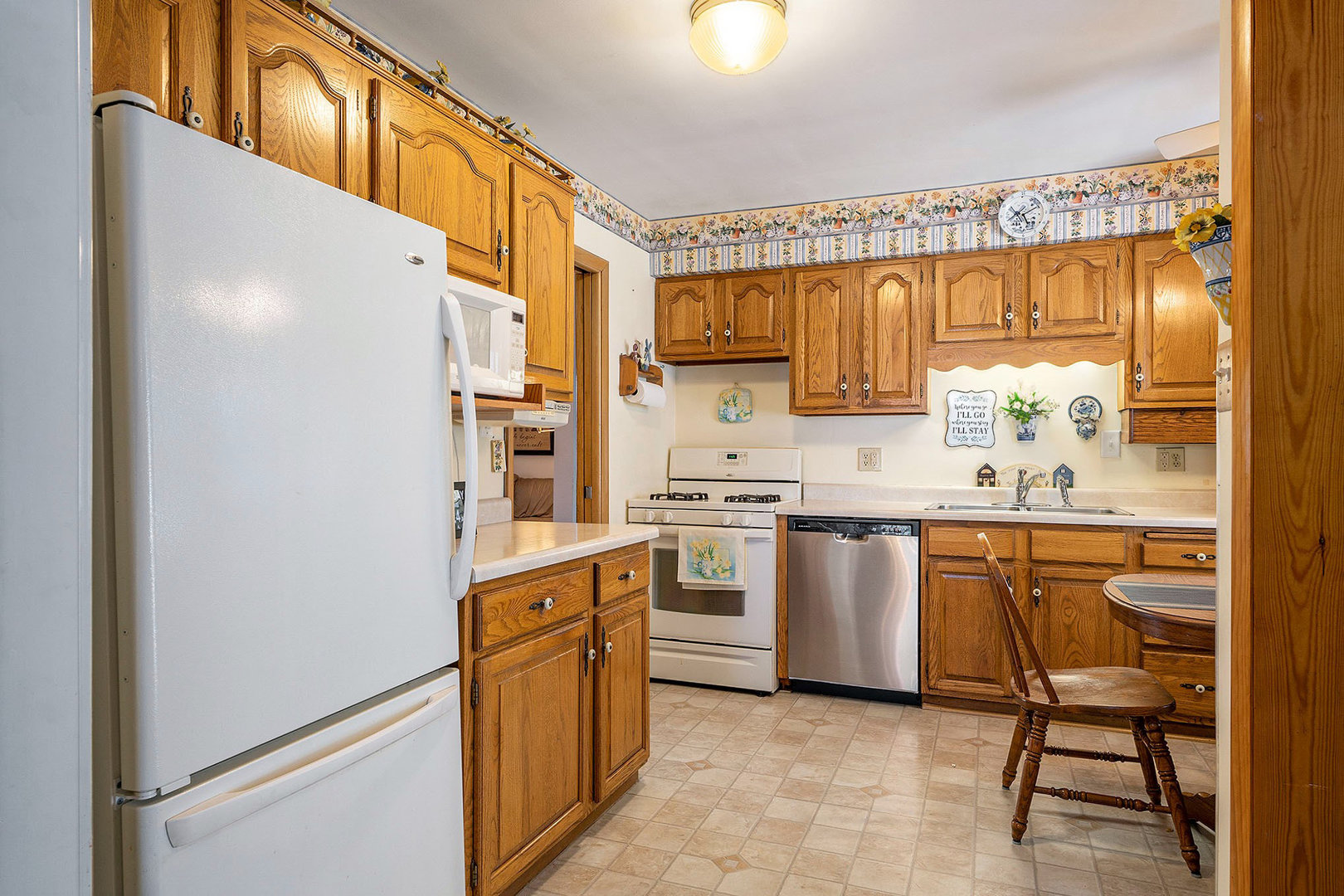 1991 Indiana Avenue, Lansing, IL 60438