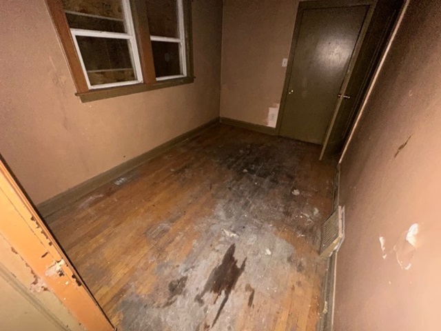 2008 W 69th Place, Chicago, IL 60636