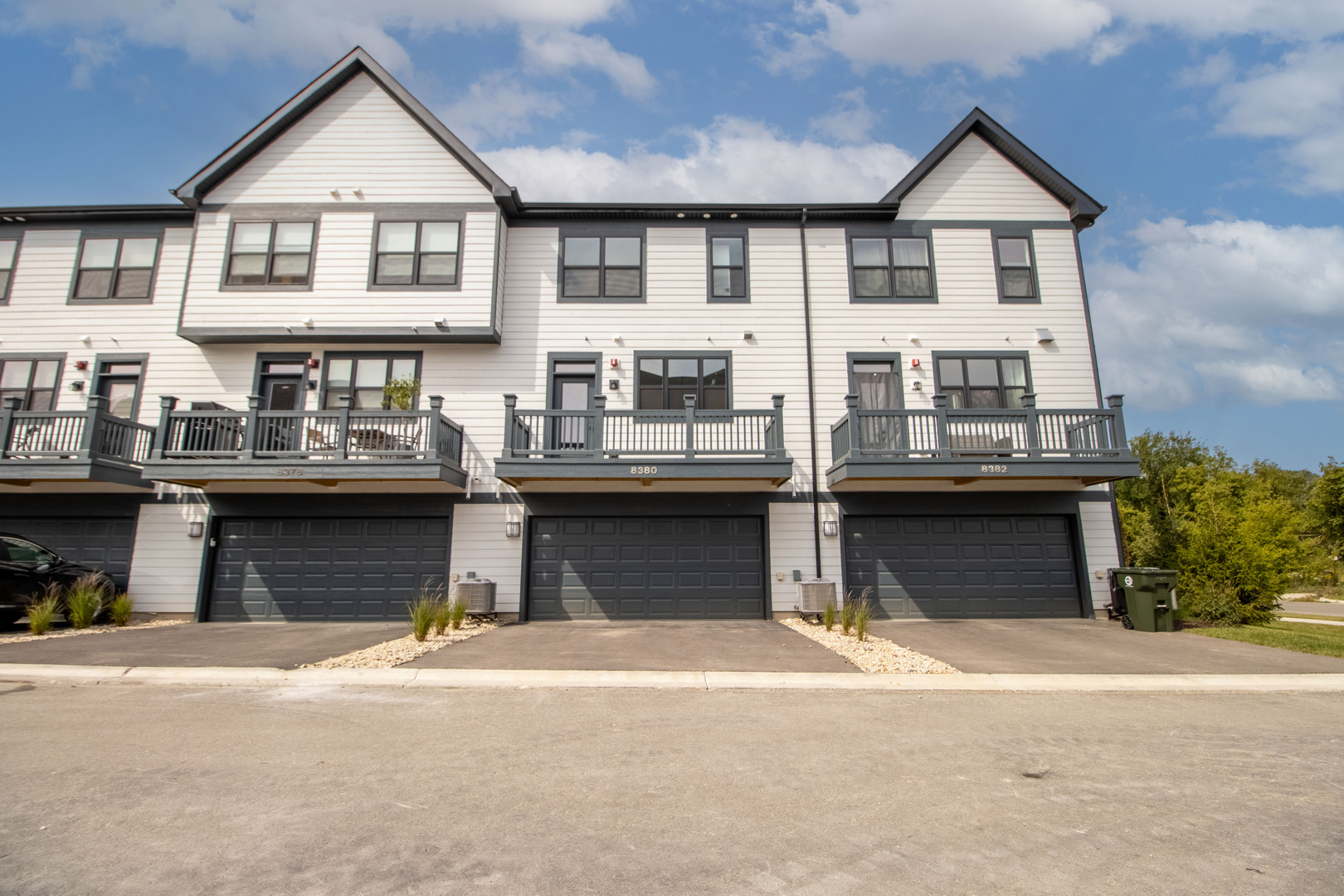 8380 Miami Avenue, Morton Grove, IL 60053