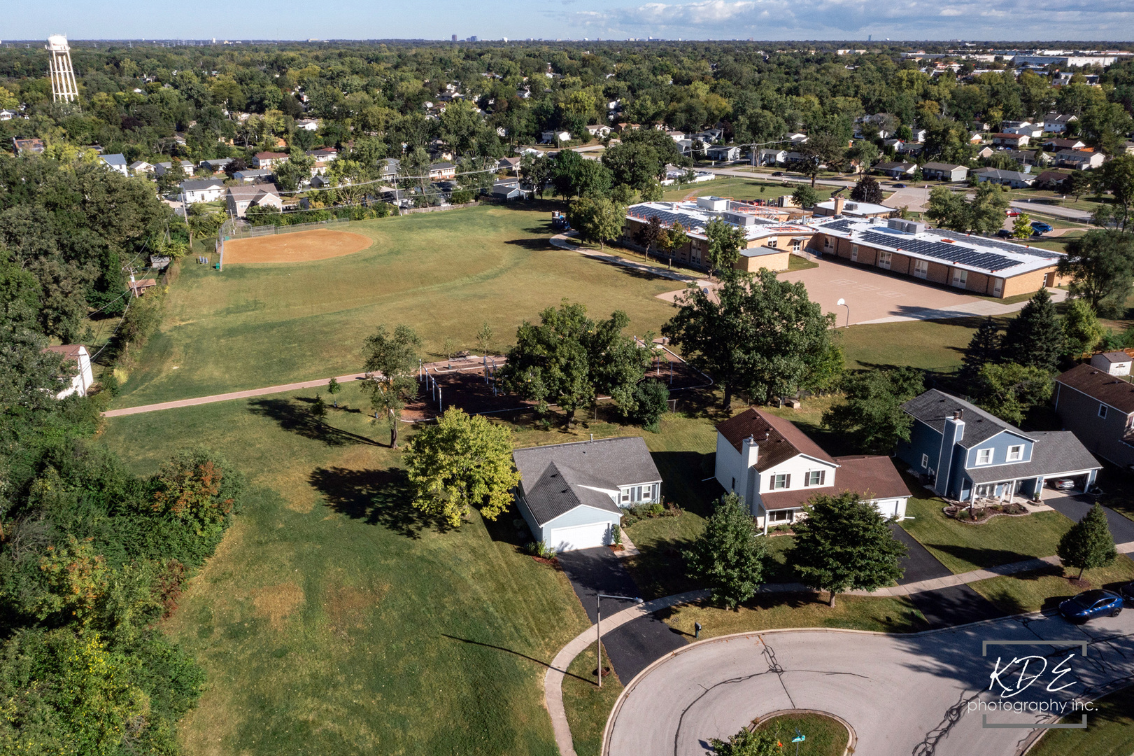 2732 Davos Avenue, Woodridge, IL 60517