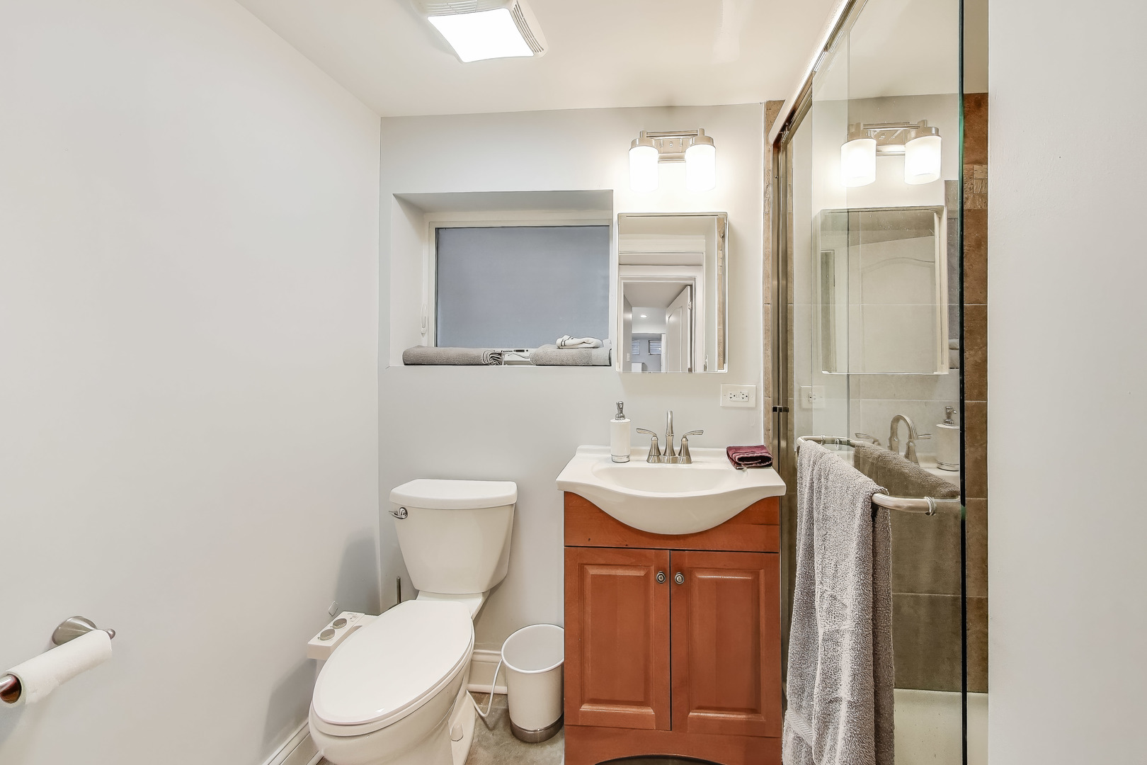 5013 W Dakin Street, Chicago, IL 60641