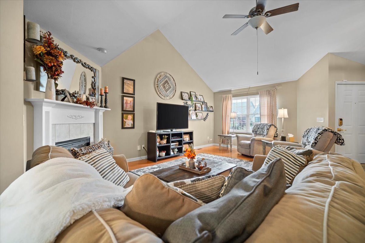 3509 Ballyford Drive, Bloomington, IL 61704