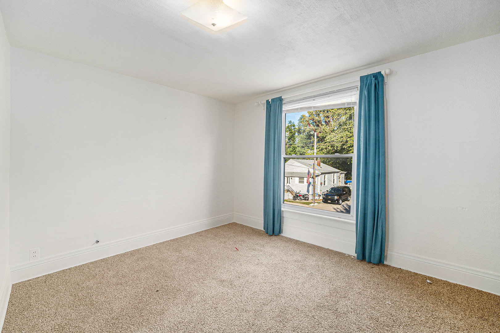 2528 McCool Road, Portage, IN 46368