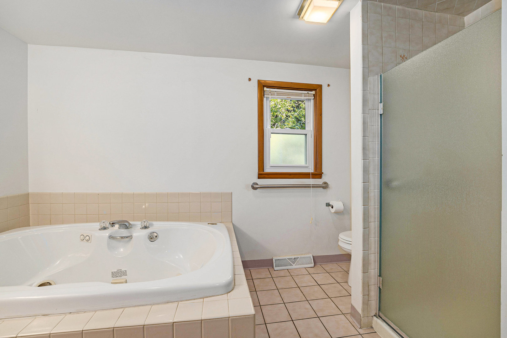 2528 McCool Road, Portage, IN 46368