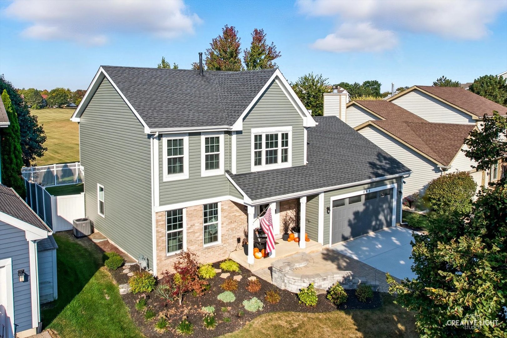895 Lowell Lane, Naperville, IL 60540