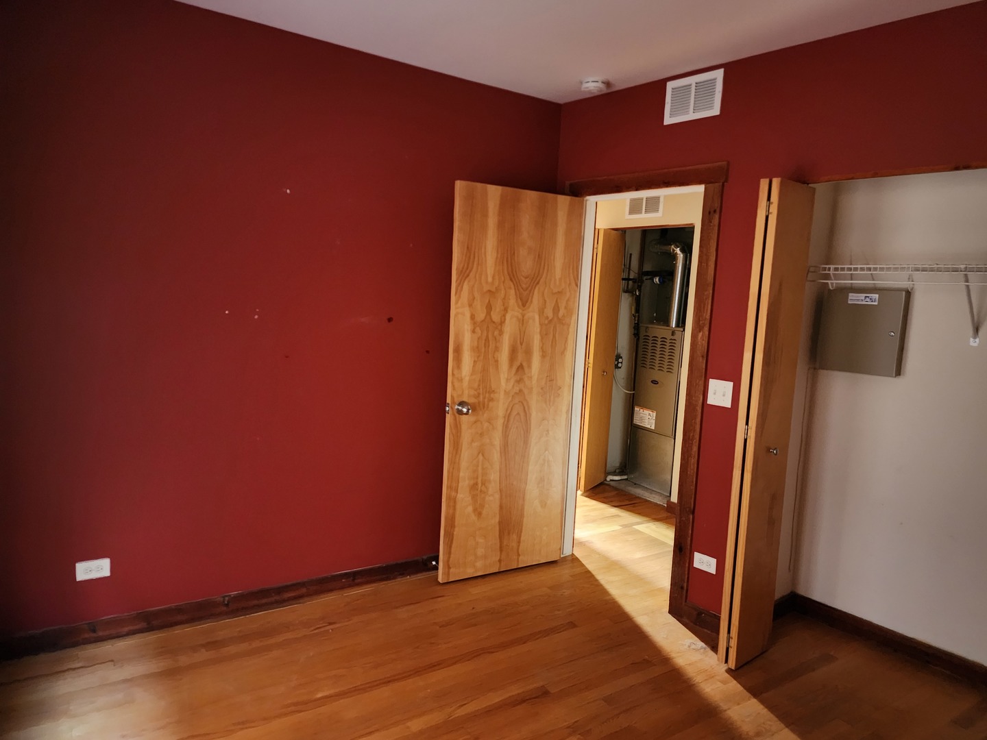 136 Clyde Avenue #2S, Evanston, IL 60202