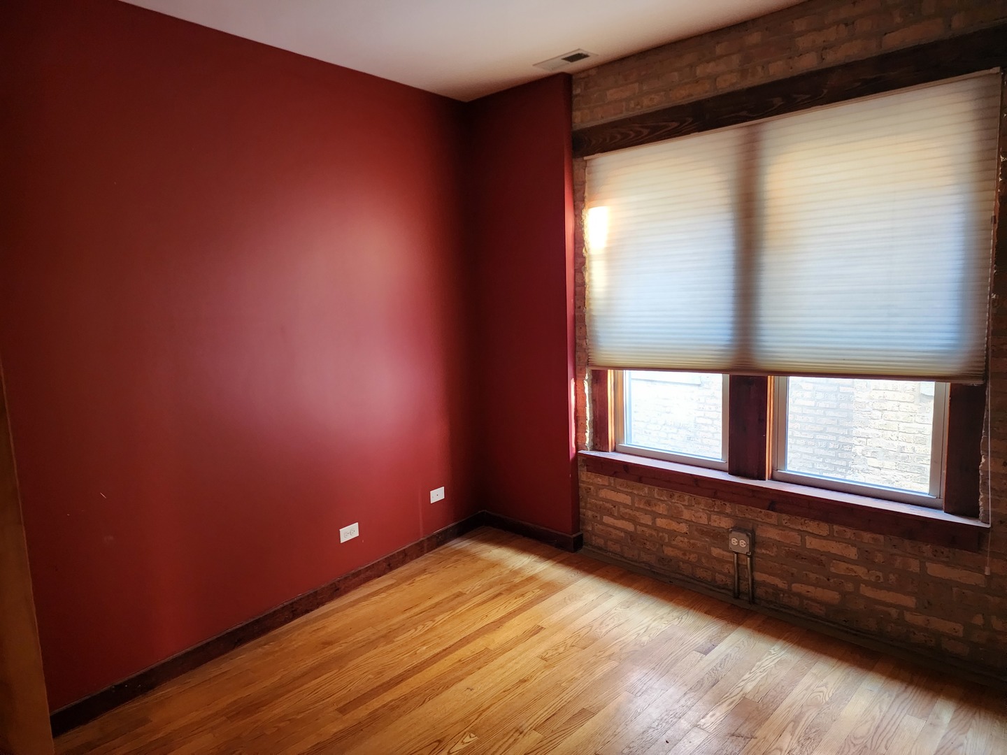 136 Clyde Avenue #2S, Evanston, IL 60202