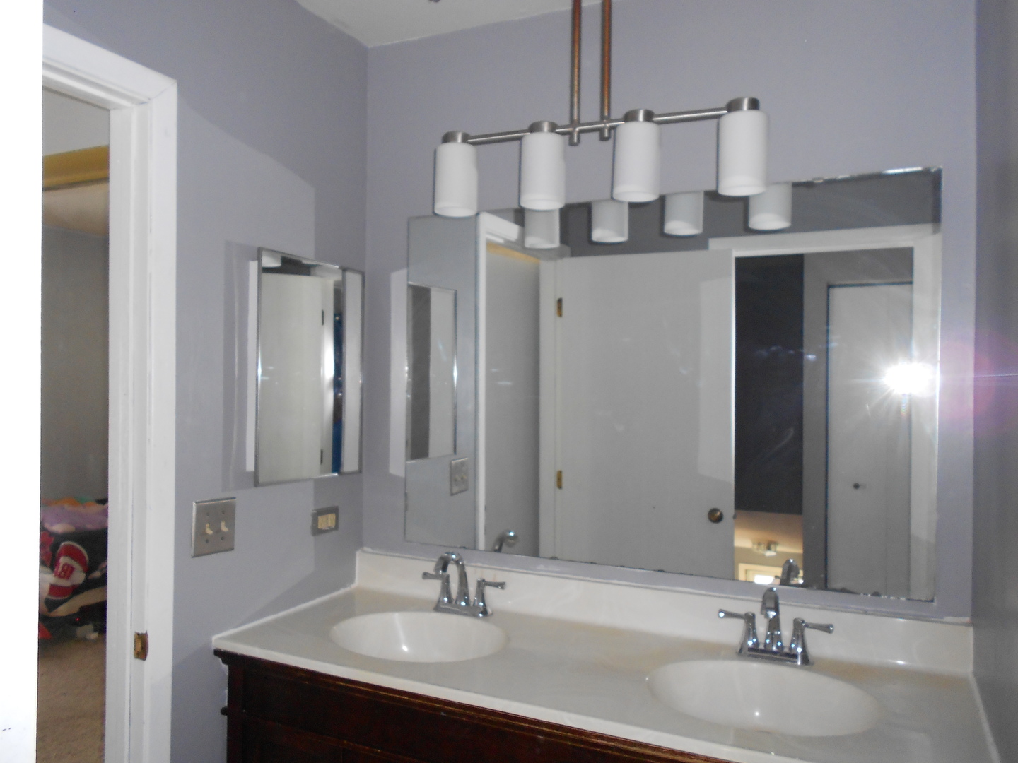 89 Stonefield Drive, Glendale Heights, IL 60139