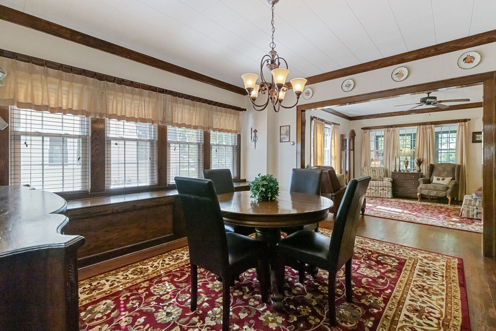 1361 Elizabeth Street, Crete, IL 60417