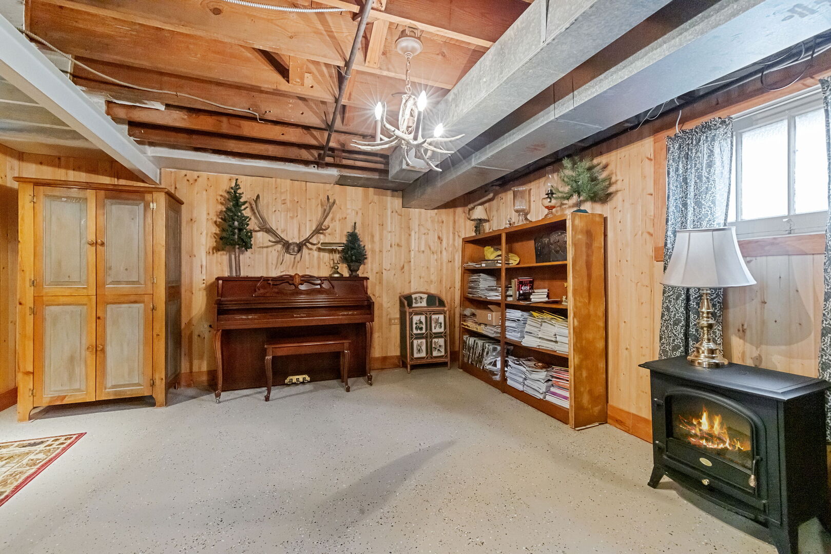 1361 Elizabeth Street, Crete, IL 60417