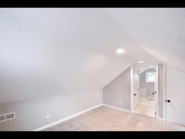 23519 N Field Road, Lake Zurich, IL 60047