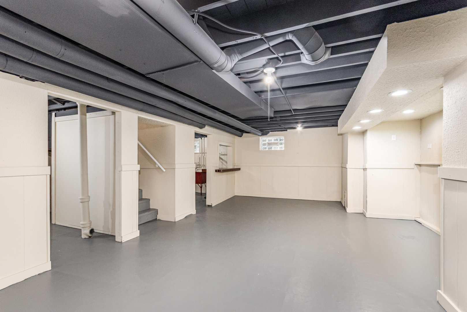 3853 W 86th Place, Chicago, IL 60652