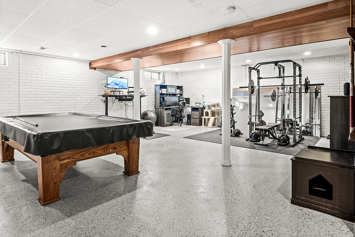 2905 Scarborough Street, Bloomington, IL 61705