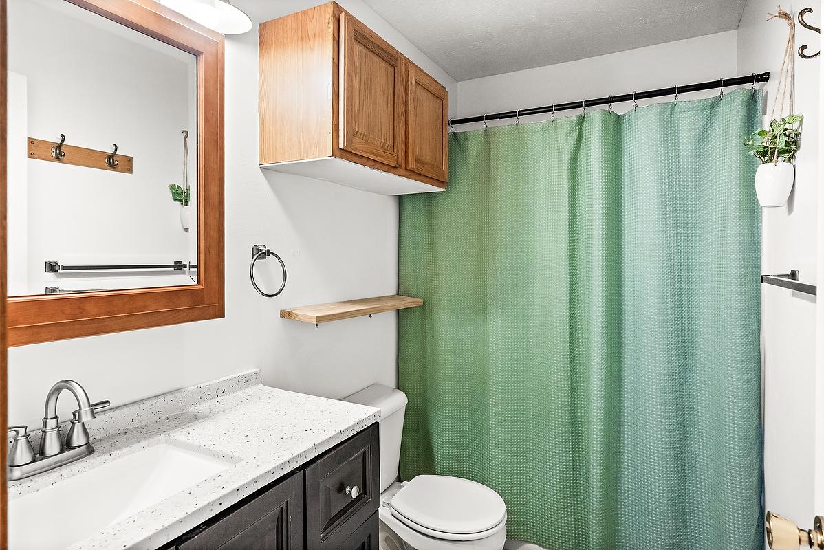 2905 Scarborough Street, Bloomington, IL 61705